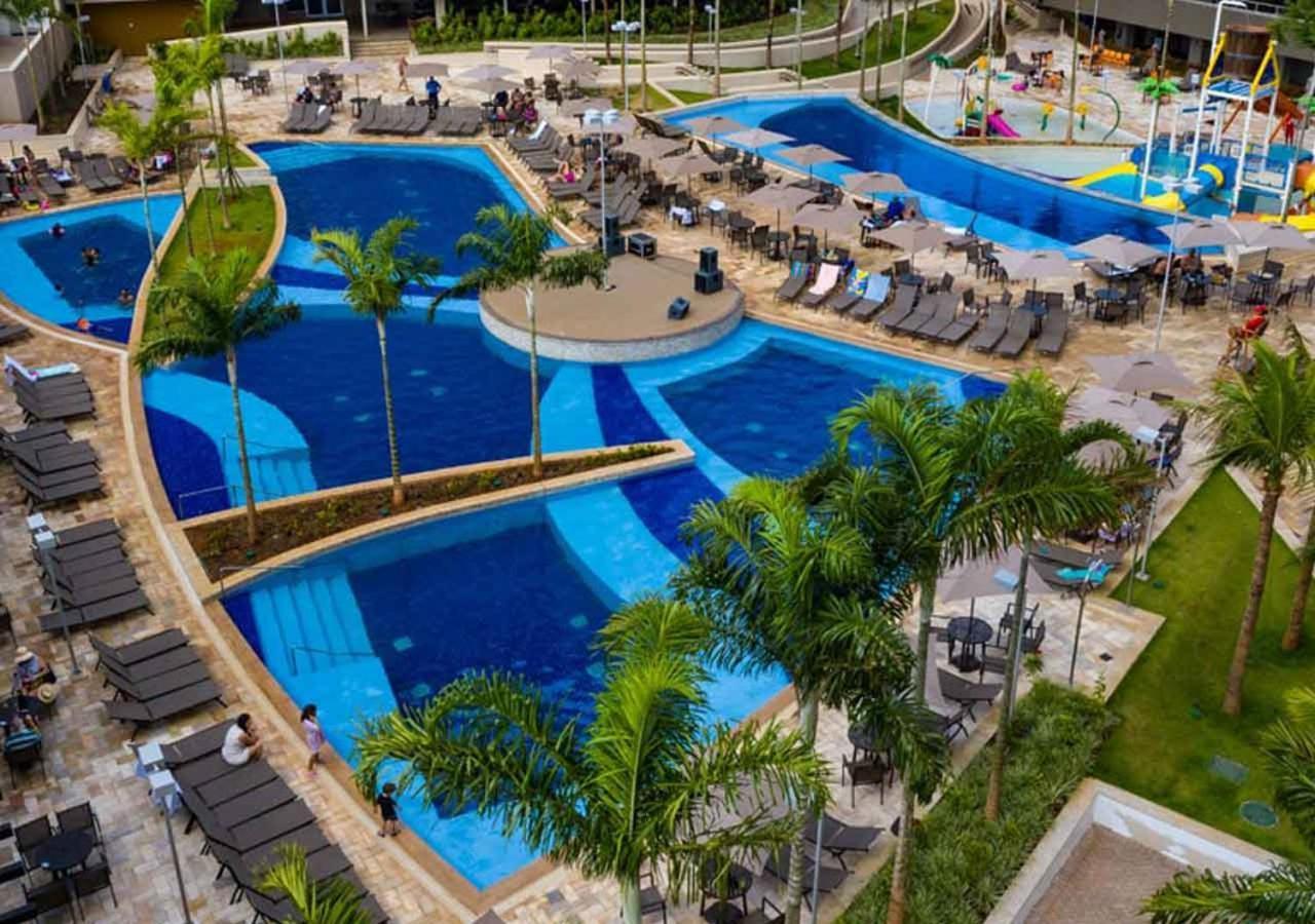 Enjoy Solar Das Aguas Park Resort Olímpia Dış mekan fotoğraf Aerial view of the resort