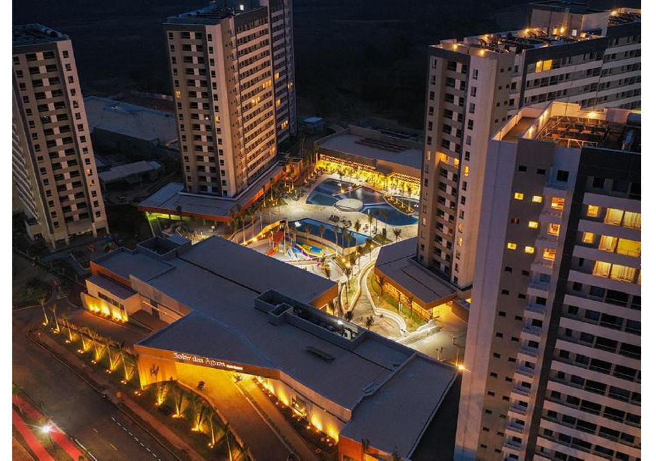 Enjoy Solar Das Aguas Park Resort Olímpia Dış mekan fotoğraf The Village