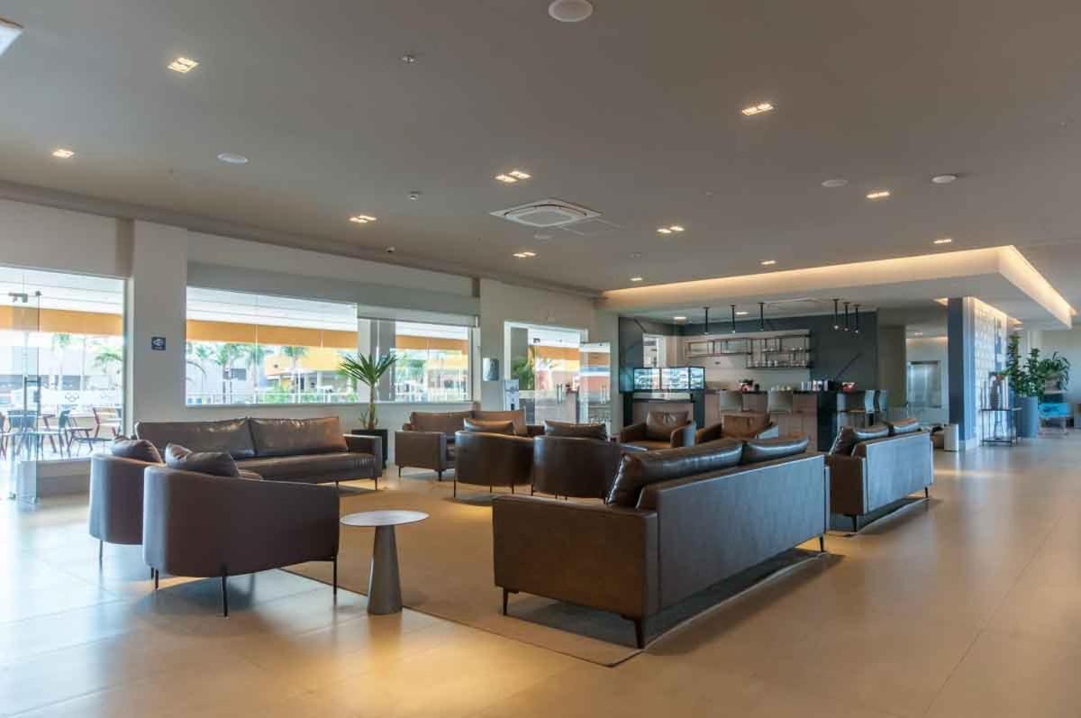 Enjoy Solar Das Aguas Park Resort Olímpia Dış mekan fotoğraf The lounge at the airport
